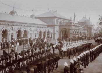 ব্রিটেনের কাছে ঔপনিবেশিক ভারতের পাওনা ৫২ ট্রিলিয়ন পাউন্ড: অক্সফাম