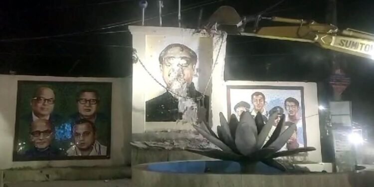 ছাত্র-জনতার বুলডোজার অভিযান: বিভিন্ন জেলায় হামলা-ভাঙচুর-অগ্নিসংযোগ