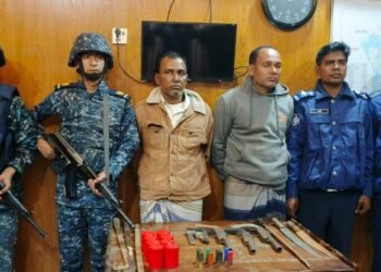 মিরসরাইয়ে আওয়ামী লীগের নারী নেত্রীর বিরুদ্ধে সম্পত্তি জবর দখল ও মারধরের অভিযোগ