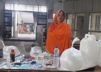 দোহাজারীতে সেনাবাহিনীর অভিযানে রোহিঙ্গা মাদক কারবারি আটক