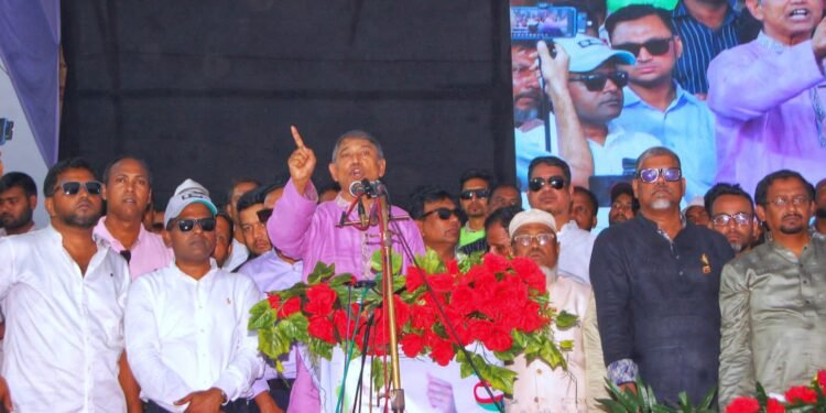 ‘নির্বাচন দিন, দেশ সংস্কার নির্বাচিত সরকার করবে’