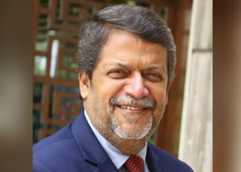 সামান গ্রুপের চিফ অপারেটিং অফিসার হলেন আজম খান