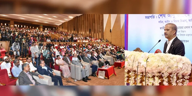 সরকারি লিগ্যাল এইডের মাধ্যমে মামলার চাপ কমাতে কাজ চলছে: আইন উপদেষ্টা