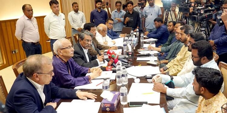 জনমানুষের ঐক্যের মাধ্যমে নতুন বাংলাদেশ বিনির্মাণ সম্ভব হবে: অধ্যাপক আলী রীয়াজ