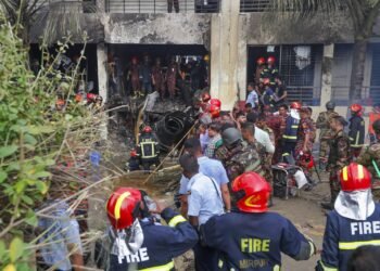 শ্রেণিকক্ষ থেকে কফিন: কার দায়ে অকালে ঝরে গেল এতগুলো কোমলমতি শিক্ষার্থীর প্রাণ?