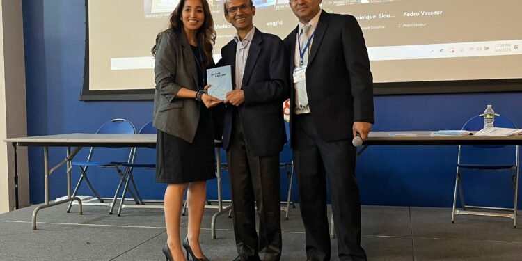 যুক্তরাষ্ট্রে”প্র্যাকটিক্যাল লিডারশিপ” বইয়ের মোড়ক উন্মোচন