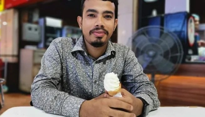 টি-বয় থেকে কোটিপতি ‘লাগেজ সোহেল’: রূপকথার নেপথ্যে অবৈধ ফোন