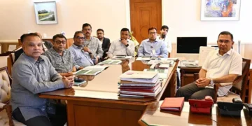 PM calls for pilot project to develop e-health platform
